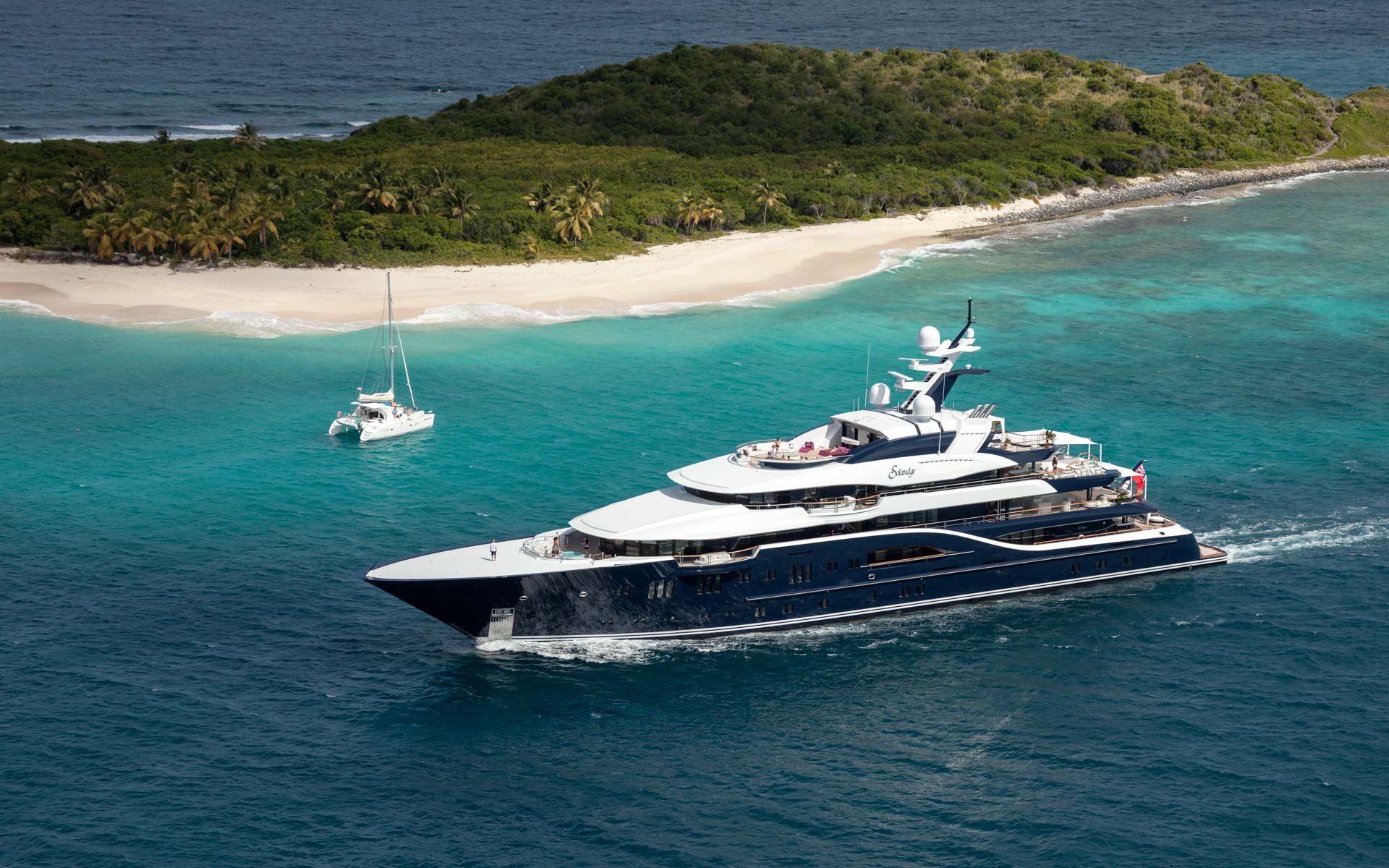 best motor yacht for caribbean